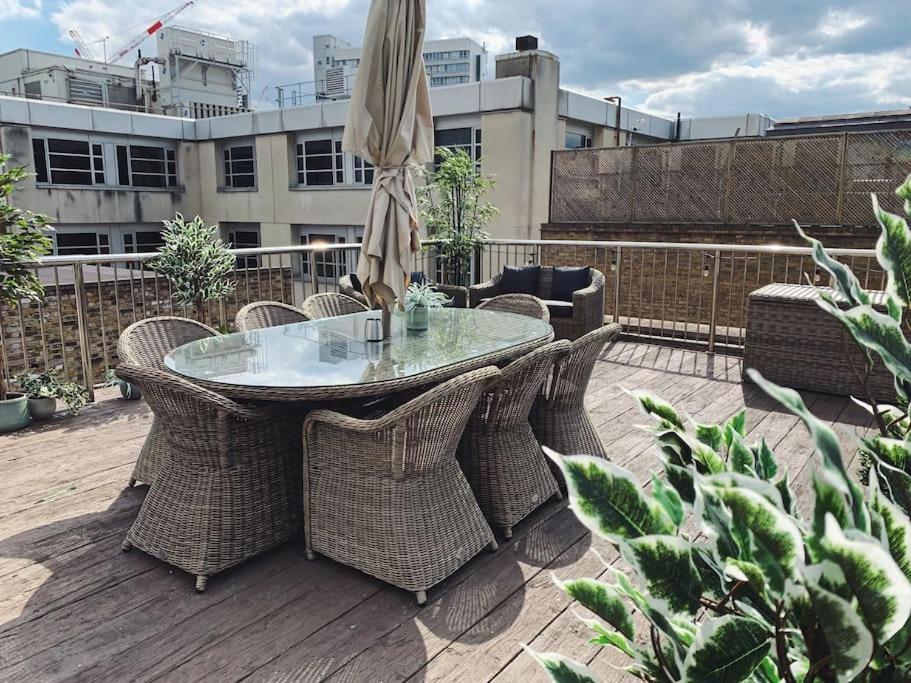 Penthouse Loft With Roof Terrace Not For Events Or Parties Londra