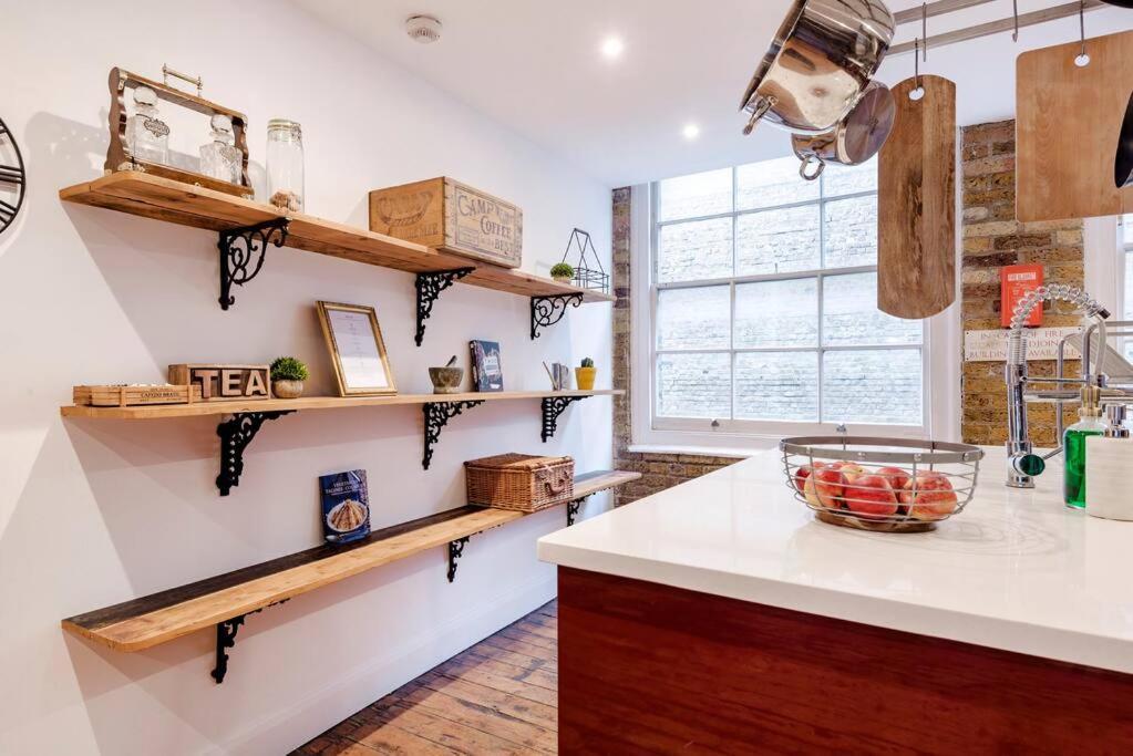 Apartament Penthouse Loft With Roof Terrace Not For Events Or Parties Londra