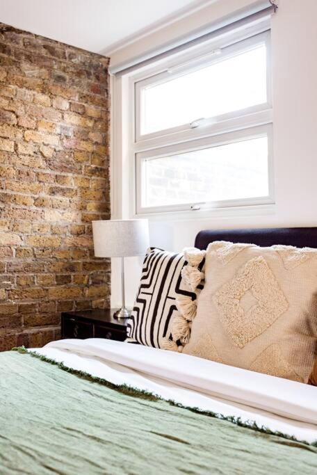 Apartament Penthouse Loft With Roof Terrace Not For Events Or Parties Londra