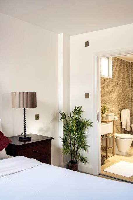 Penthouse Loft With Roof Terrace Not For Events Or Parties Apartament